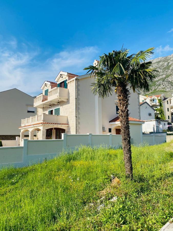Villa Blanca Risan Exterior photo